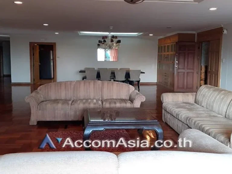 Oriental Tower Condominium 31 Bedroom For Rent BTS Ekkamai in Sukhumvit Bangkok