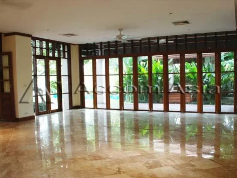 Big Garden Private Pool House 3 Bedroom For Rent BTS Phrom Phong in Sukhumvit Bangkok