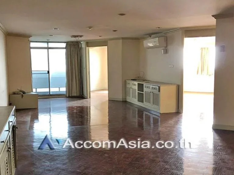 Tai Ping Tower Condominium 3 Bedroom For Sale BTS Ekkamai in Sukhumvit Bangkok