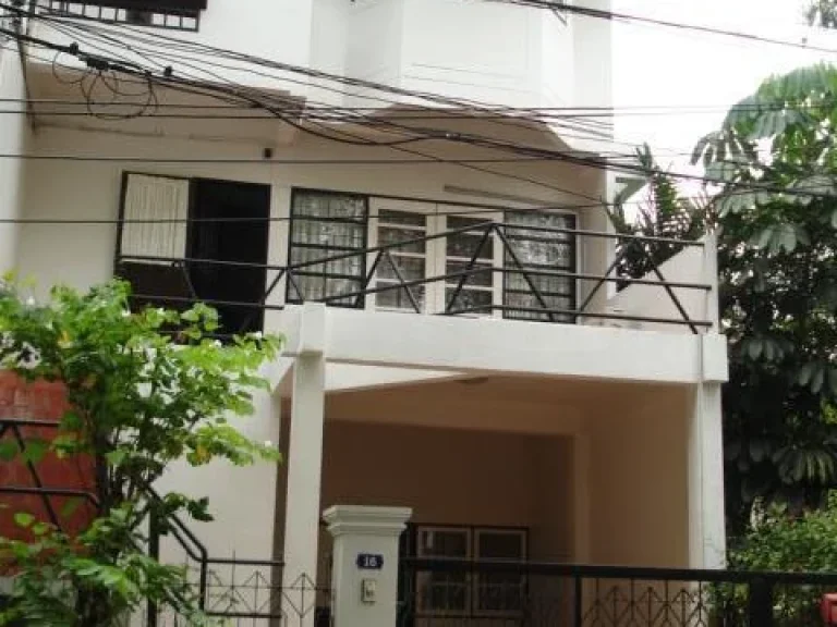 For Rent ทาวน์โฮมพร้อมอยู่ สุขุมวิท30 ใกล้BTSพร้อมพงษ์