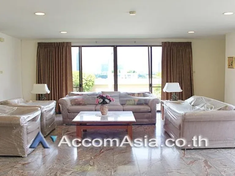 Huge Terrace Duplex Penthouse 2 Units per Floor Apartment 4 Bedroom For Rent BTS Phrom Phong in Sukhumvit