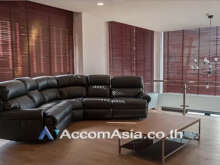 Huge Terrace Duplex Penthouse Exclusive Residence Apartment 2 Bedroom For Rent BTS Phrom Phong in Sukumvit Bangkok