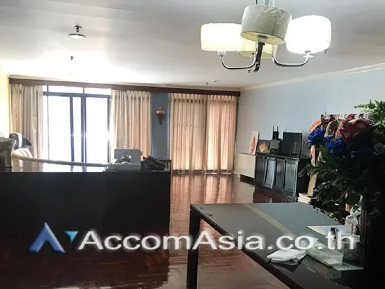 quot Baan Prompong Condominium Excellent Price Offers Condo With 3 Bedrooms For Sale Near BTS Phrom Phongquot