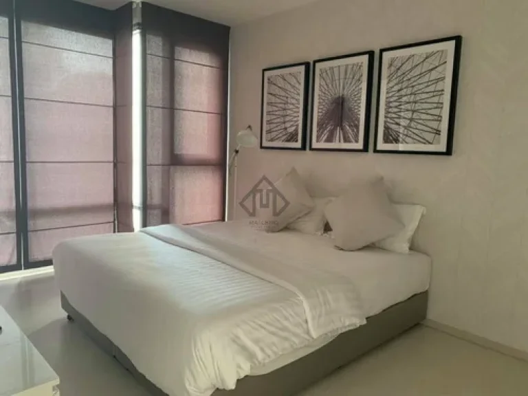 Rhythm Sukhumvit 42 Ekkamai condo for rent fully furnished decoration near Ekkamai BTS station