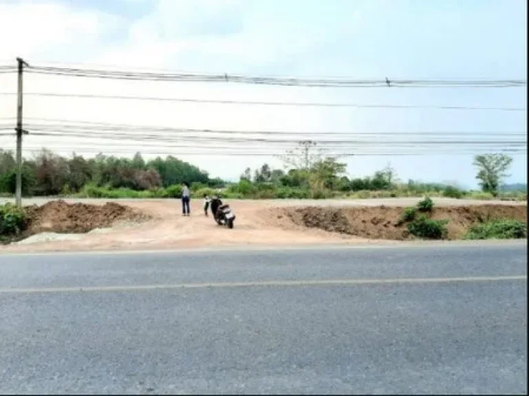 ที่ดินจังหวัดพิษณุโลก มีโฉนด ติดถนนทางหลวง