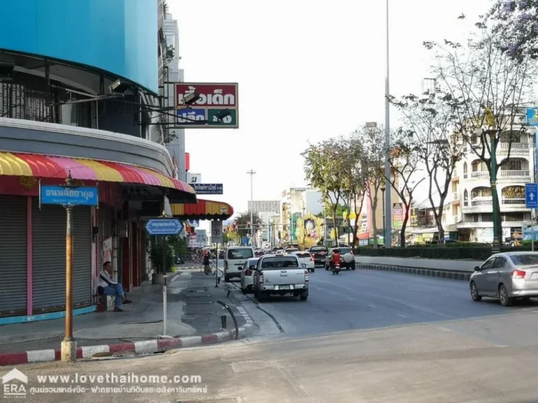 ขายตึกแถว3ชั้นถนนเพชรเกษม ซอยฉัยยากุล หาดใหญ่ จังหวัดสงขลา ใกล้ตลาดพืชผักและผลไม้คอมเพล็กซ์ พื้นที่345ตรว เร่งขายด่วน ราคา28ล้าน ต่อรองได้