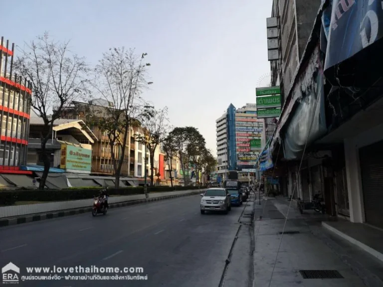 ขายตึกแถว3ชั้นถนนเพชรเกษม ซอยฉัยยากุล หาดใหญ่ จังหวัดสงขลา ใกล้ตลาดพืชผักและผลไม้คอมเพล็กซ์ พื้นที่345ตรว เร่งขายด่วน ราคา28ล้าน ต่อรองได้