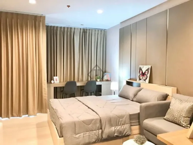 Life One Wireless Luxury Condo for rent fully furnished decoration near Ploenchit BTS station