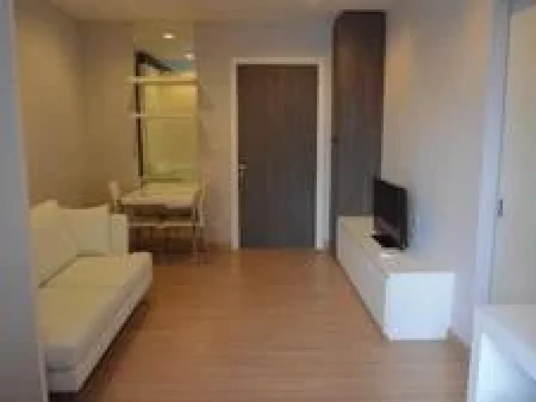 Urbano Absolute Sathon - Taksin studio 33 MB