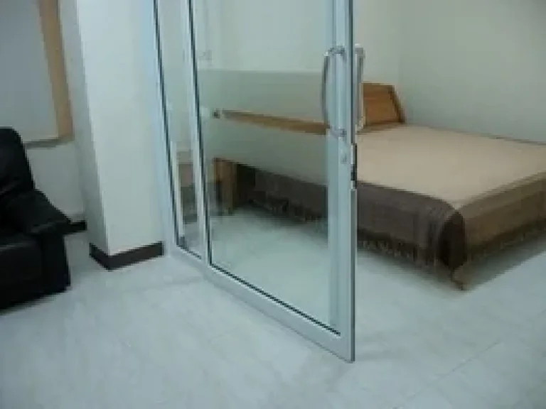 Bangkok apartment Thailand near Dhurakij Pundit University DPU St Stephens International school Kasetsart university Don Mueang airport free Internet 8MB Quiet amp Privacy for rent 40 sqm 1 bed 1 living 9800