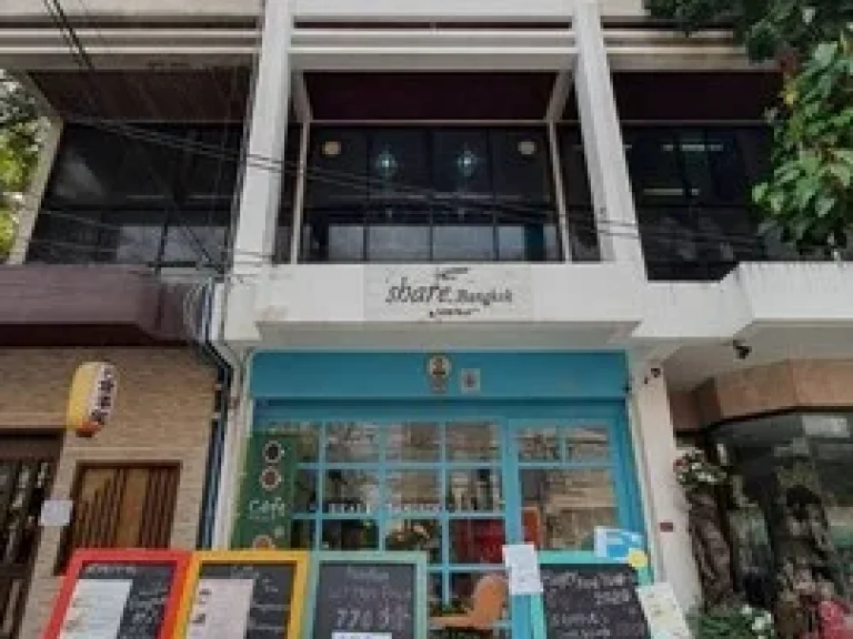 ให้เช่า shophouse ซอยสุขุมวิท 39 เดือนละ 110000 บาท