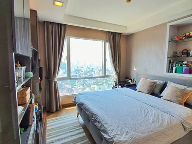 คอนโด แต่งสวย แบบ 2 ห้องนอน ใกล้ BTS ทองหล่อ For Sale A Very Nice 2 Bedroom Unit at THRU Thonglor