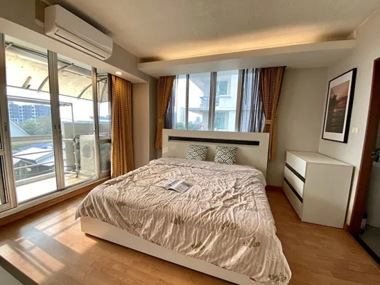 คอนโด Waterford 50 แบบ 2 ห้องนอน For Sale 2 Bed Unit in On-nut Area