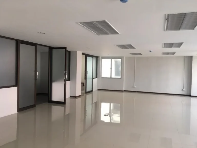 For Rent อาคารพร้อมลิฟท์ ศรีนครินทร์65 ใกล้ซีคอนสแควร์