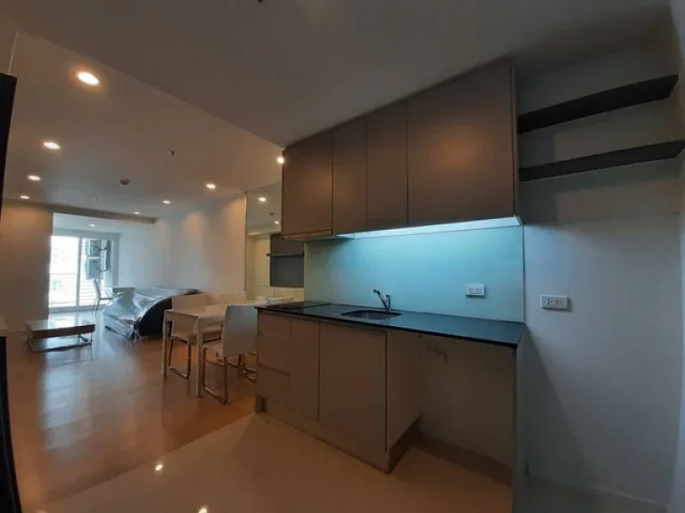 ปล่อยเช่าถูกถูก 15 Residence สุขุมวิท 15 ห้องใหญ่ 60 ตรม ไกล้ BTS Nana และ MRT สุขุมวิท