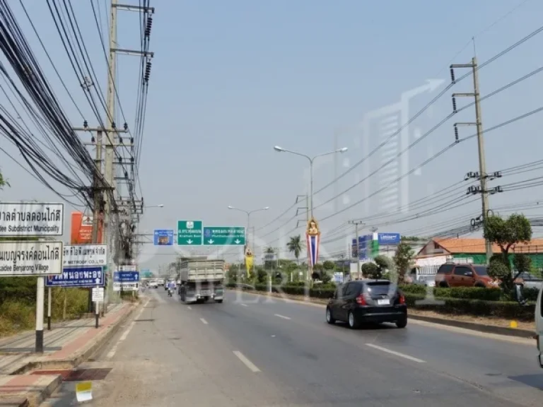 ขายที่ดินอุตสาหกรรม พร้อมสำนักงาน โรงงาน บนที่ดิน 13 ไร่เศษ พื้นที่สีม่วง 100 ใกล้ถนนเศรษฐกิจไม่ถึง 1 กิโล ถนนกว้างตลอดทาง