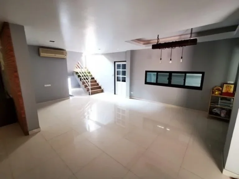 ให้เช่าบ้าน renovate ใหม่ Modern Loft ใกล้เซ็นทรัลรามอินทรา รามอินทรา3