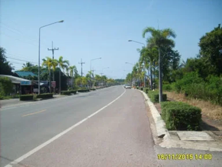  ขายถูกที่ดินติดถนนสุขุมวิท พร้อมบ้านใกล้ตลาด ย่านธุระกิจ กองดิน-นายายอาม โฉนด 6 ไร่