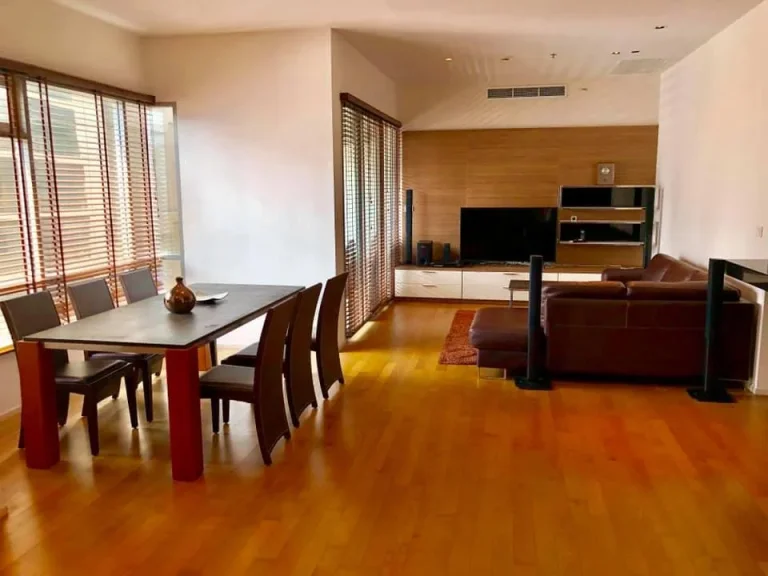 2bedrooms 162 sqm for rent The Madison Condo