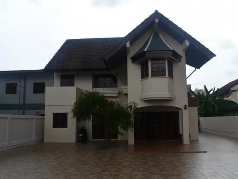 Home 2 story for rent Ratchada soi32