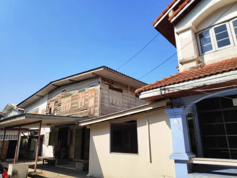 For Rent บ้าน 2 หลัง บ้านเก่า ซอยสันติสุข ใกล้สวนสัตว์ดุสิต