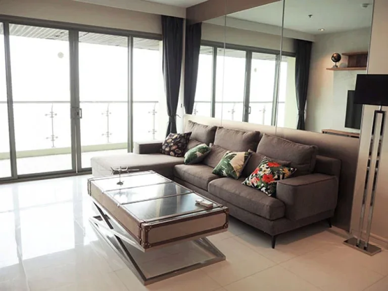 คอนโด The Lake แบบ 21 ห้องนอน พื้นที่กว้าง A Spacious amp Nicely Décor 21 Bed Unit at The Lake