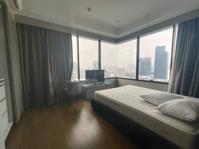 Sell Condo M Silom Floor28 2bed 2bath 6116sqm best price in the building