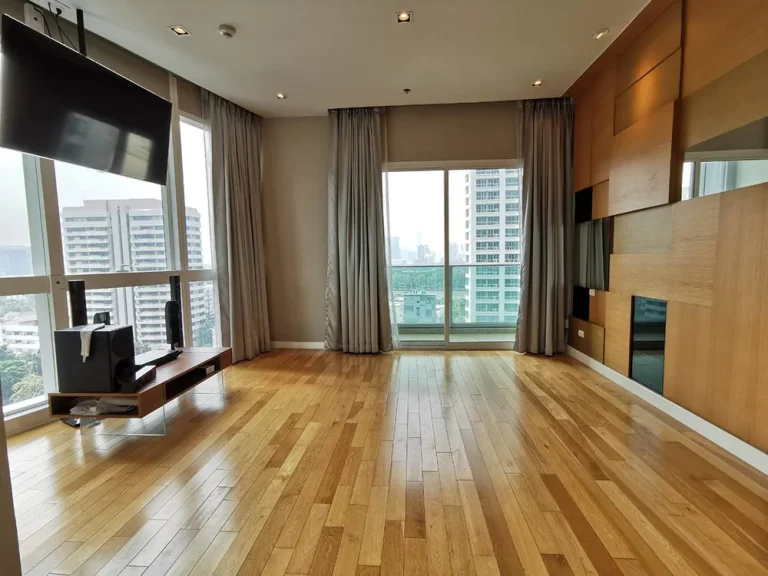 ขาย Condo Millennium Residence Sukhumvit ซอยสุขุมวิท 20 ถูกและดีที่สุดในย่านอโศก โทร 0863243929