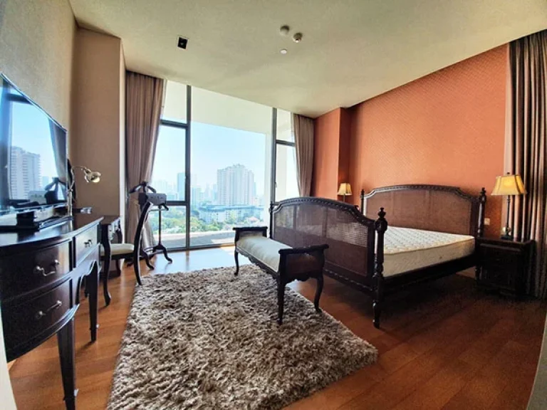 คอนโดหรู แบบ 2 ห้องนอน ที่ คอนโด The Sukhothai Residences A Luxury and Nicely Décor 2 Bedroom Unit at Sathorn Soi 1