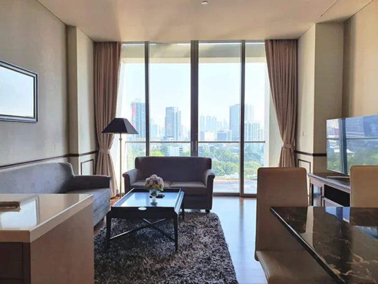 คอนโดหรู แบบ 2 ห้องนอน ที่ คอนโด The Sukhothai Residences A Luxury and Nicely Décor 2 Bedroom Unit at Sathorn Soi 1