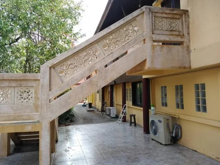 For Sale บ้านทรงไทย หลังใหญ่ ติดถนนราษฎร์อุทิศ มีนบุรี