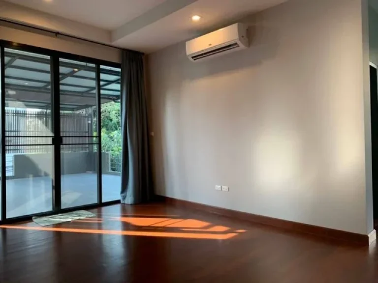 Sale Brand new single house 121 sqwa 4bed Sukhumvit 71 Pridi 14 near BTS Prakanong