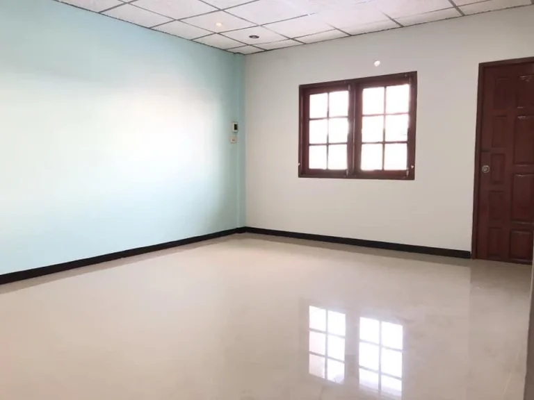 For Rent บ้านแฝด ใกล้เซ็นทรัลบางนา เหมาะทำออฟฟิศหรืออยู่อาศัย