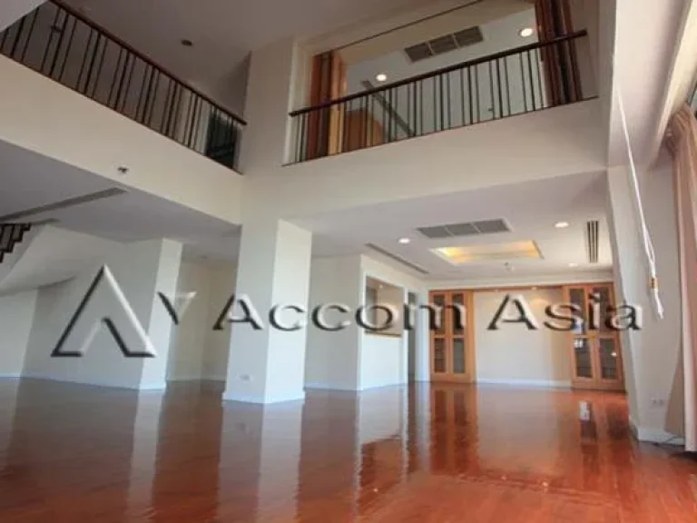 Duplex Penthouse Baan Piyasathorn Condominium 3 Bedroom For Rent BTS Chong Nonsi - MRT Lumphini in South Sathorn Bang