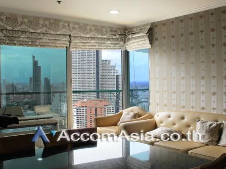 Lake View Sathorn House Condominium 2 Bedroom For Sale BTS Surasak in Sathorn Bangkok