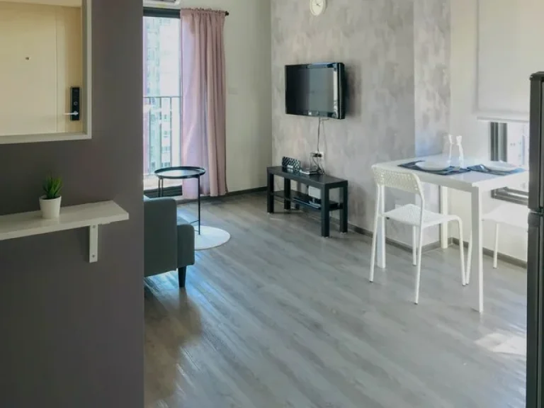 Condo for Rent at Rich Park Triple Station Airport Link Hua Mak