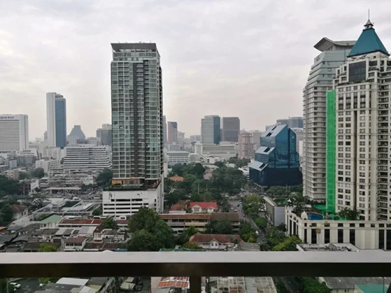 คอนโดหรู แต่งสวย ห้องกว้างขวางแบบ 1 ห้องนอน ที่ คอนโด Supalai Elite Suan Plu ถสาธรใต้ A Large 1 bedroom unit available at Soi Suan Plu