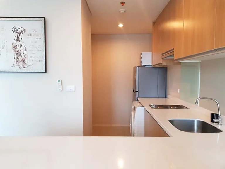 Villa Asoke แบบ Duplex 1 ห้องนอน พื้นที่กว้าง เพียง 2-3 นาทีจาก MRT เพชรบุรี A Spacious Beautiful and Nicely Furnished 1 Bed Duplex at Villa Asoke