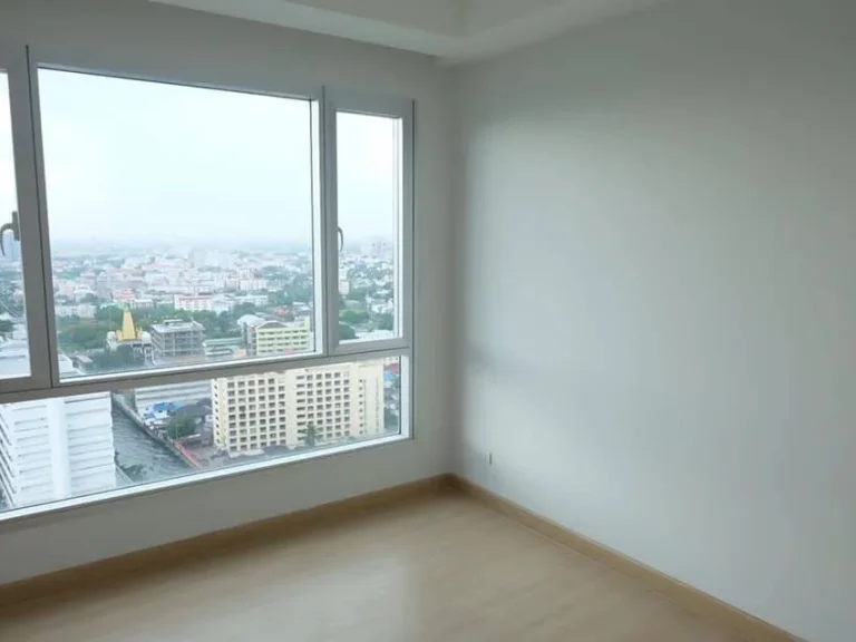 Thru thonglor condo บางกะปิ ห้วยขวาง กทม ราคา 3500000 บาท