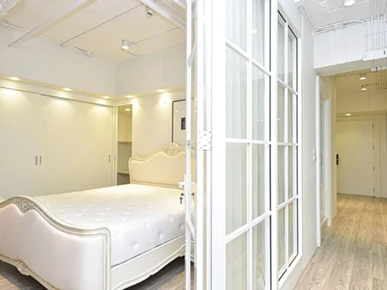 คอนโด Modern Chic State Tower สีลม ห้อง Renovate ใหม่กิ๊ก A Newly Renovated amp Spacious Modern Chick 1 Bed Unit