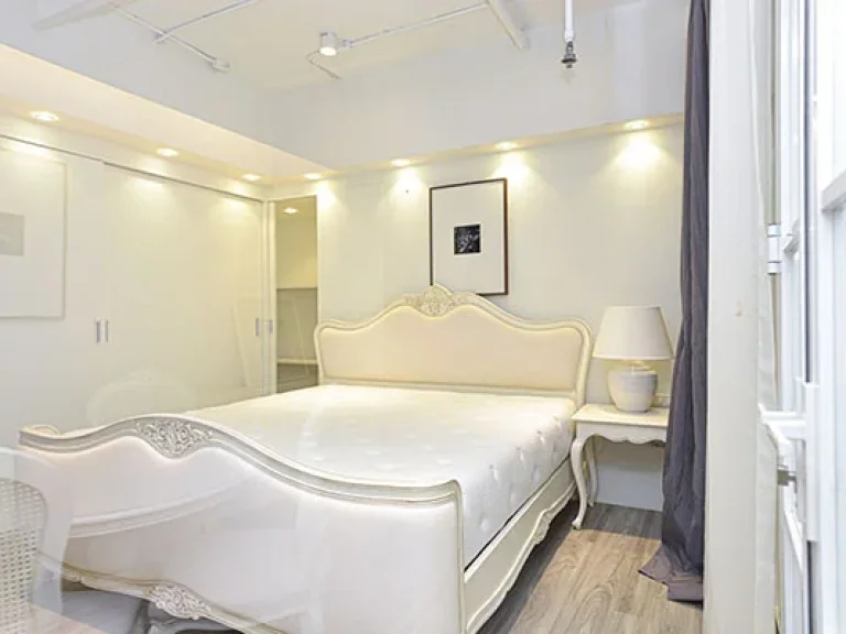 คอนโด Modern Chic State Tower สีลม ห้อง Renovate ใหม่กิ๊ก A Newly Renovated amp Spacious Modern Chick 1 Bed Unit