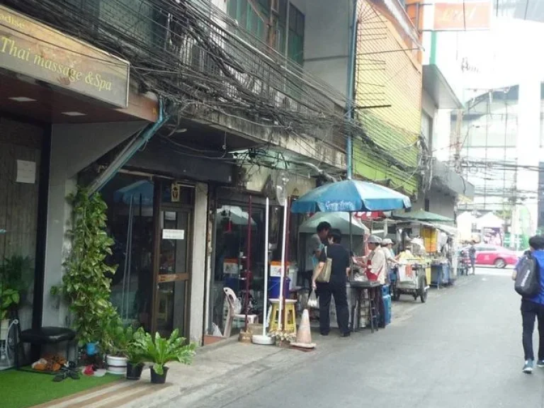 ให้เช่าพื้นที่ทำเลทอง ประตูน้ำ ตรงข้ามห้างพันธ์ทิพย์ Pratunam area for rent