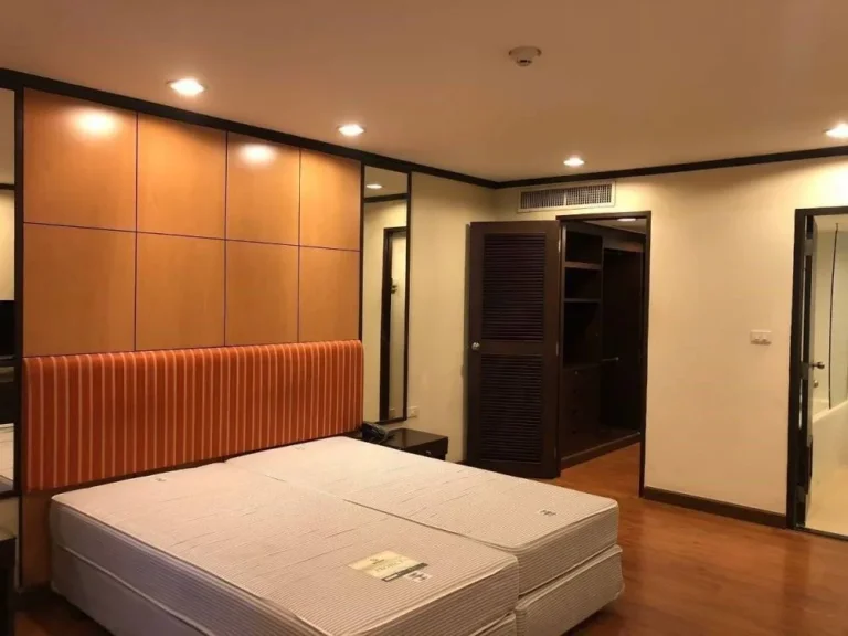 Omni Tower Sukhumvit Condo FOR SALE 1 Bed 1 Bath 6592 SQM nearby Nana BTS