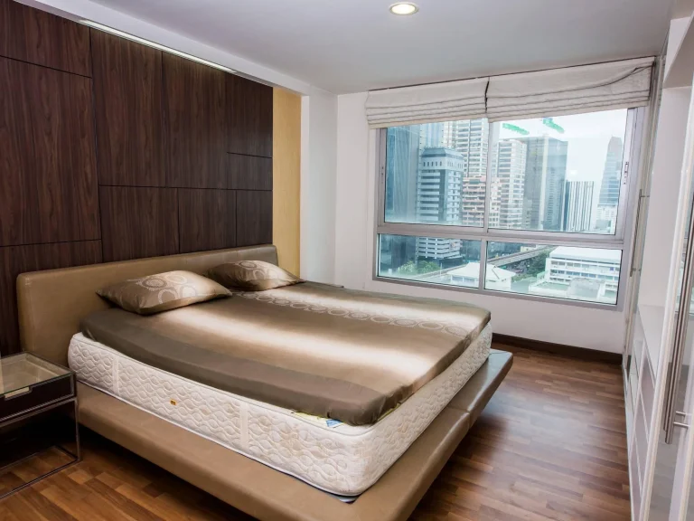 ขายคอนโดหรู Centric Scene Condo พร้อมเฟอร์นิเจอร์ครบครัน