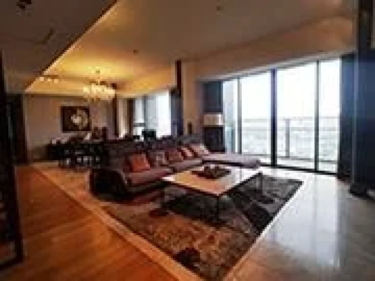 คอนโดหรู แบบ 3 ห้องนอน ที่ คอนโด The Met ถสาธรใต้ A Nicely Décor 3 Bedroom Unit Available at The Met Sathorn