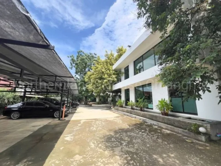 ให้เช่าขาย 525 ล้าน pool villa ติดแม่น้ำ พร้อมอาคารสำนักงาน