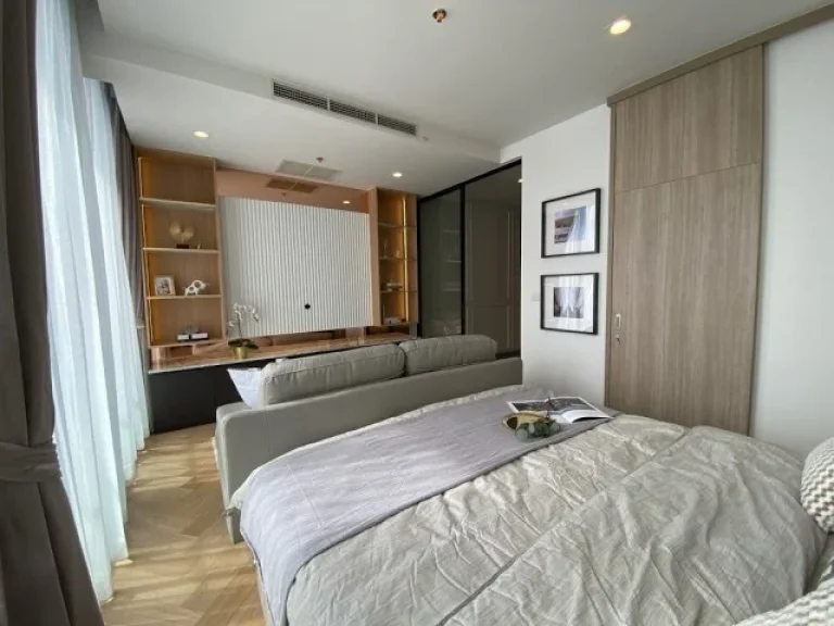 FOR RENT ให้เช่าคอนโด Noble Ploenchit Condo Size 50 sqm on 35th floor 1 Bedroom 1 Bathroom