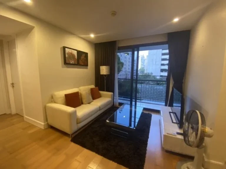 Collezio Sathorn fully furnished clean beautiful BTS Chong Nonsi