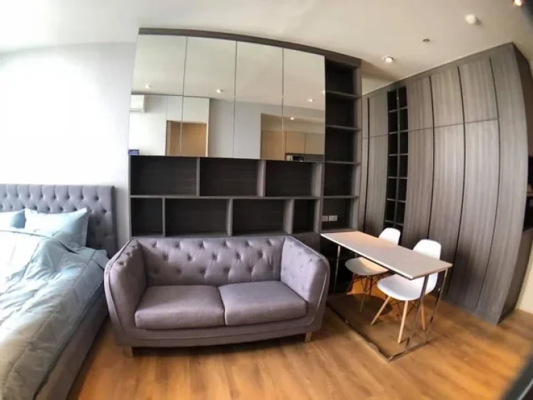 Park 24 clean convenient 28th floor private BTS Phrom Phong