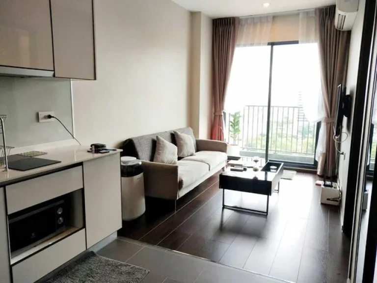 For rent 19000 condo C Ekkamai near BTS Ekkamai and Tollway